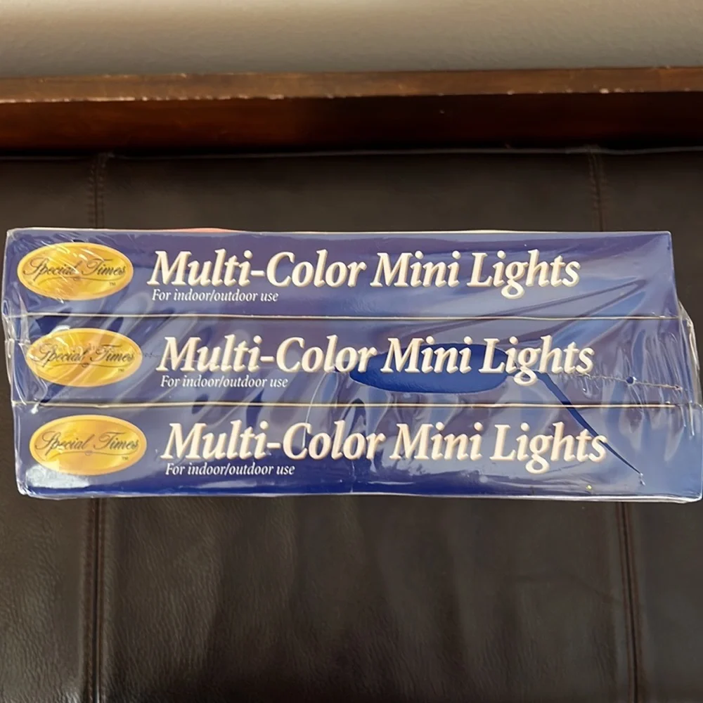 NWOT X-mas 300 Color Mini Lights For Indoor/Outdoor Use -3 Sets of 100 Lights